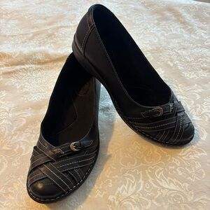 Clark’s Black Leather Bendables, Size 10